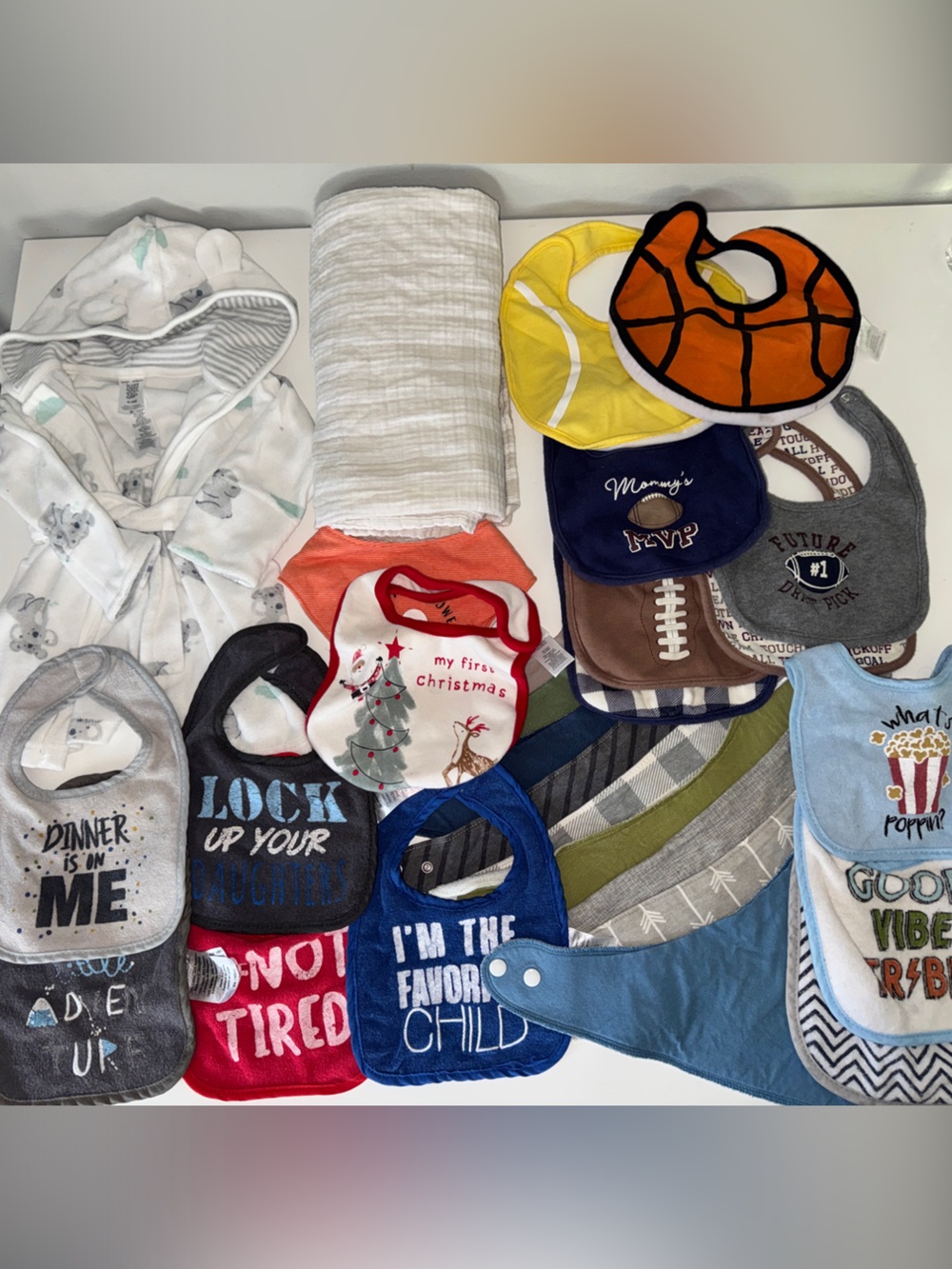 Baby Drool Teething Bib Bundle + 1 Cotton Blanket + Koala Bath Robe, EUC